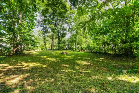 1429 Lyons Ave, Lansing, MI 48910 photo 10