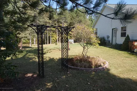 7170 W Beard Rd, Perry, MI 48872 photo 33
