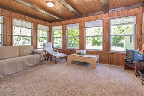 901 E Walker St, Saint Johns, MI 48879 photo 18