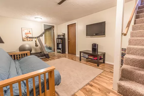 901 E Walker St, Saint Johns, MI 48879 photo 14