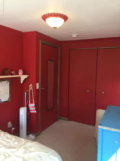15083 Daggott Rd, Lansing, MI 48906 photo 24