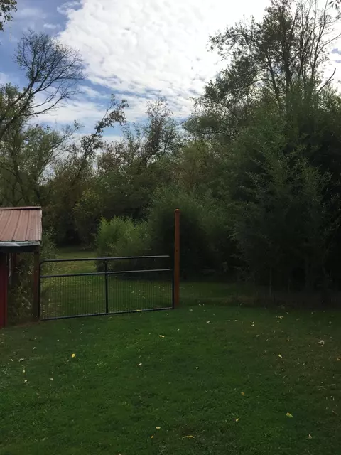 15083 Daggott Rd, Lansing, MI 48906 photo 48
