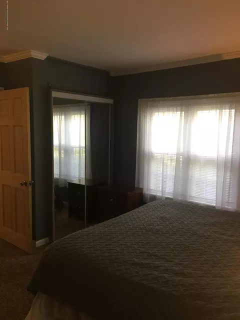 15083 Daggott Rd, Lansing, MI 48906 photo 22
