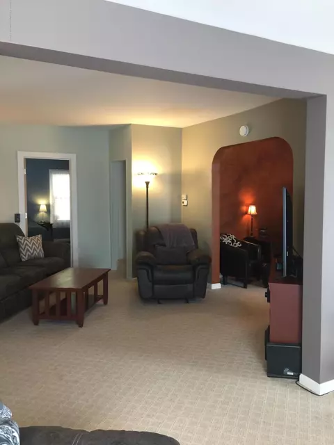 15083 Daggott Rd, Lansing, MI 48906 photo 43