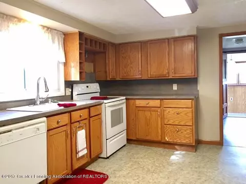 11340 S Us 27, Dewitt, MI 48820 photo 2