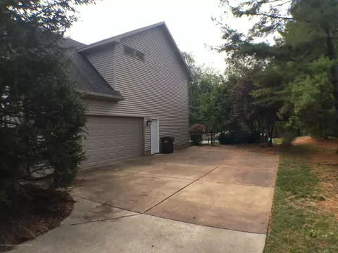 13160 Primrose, Dewitt, MI 48820 photo 3