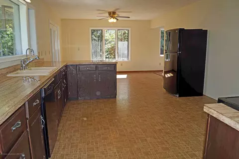 11733 Wood Rd, Dewitt, MI 48820 photo 12