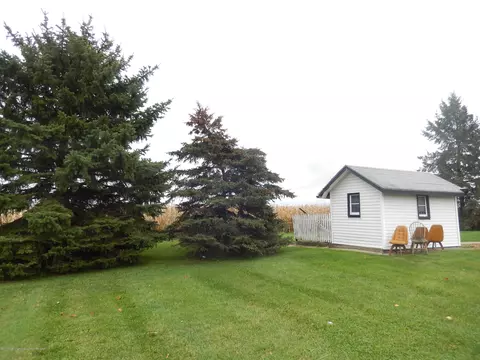 4901 S Wright Rd, Westphalia, MI 48894 photo 30