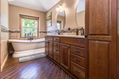 2100 Theresa Ave, Dewitt, MI 48820 photo 24