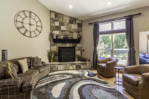 2100 Theresa Ave, Dewitt, MI 48820 photo 7