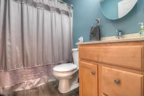 5950 Cutler Rd, Bath, MI 48808 photo 9