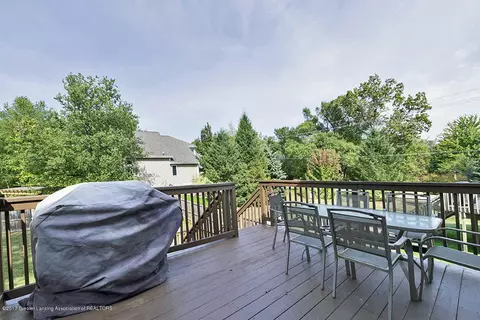7995 Ashbrook Dr, Haslett, MI 48840 photo 22