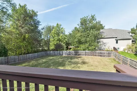 7995 Ashbrook Dr, Haslett, MI 48840 photo 23