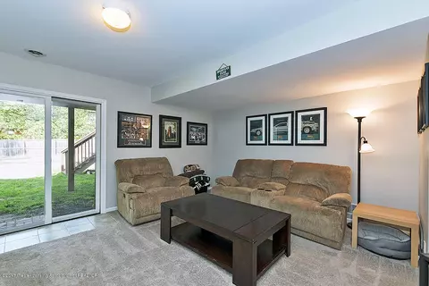7995 Ashbrook Dr, Haslett, MI 48840 photo 16