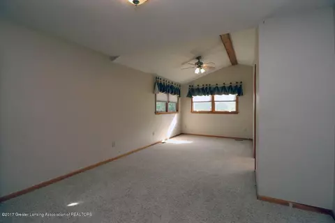 2309 E Libbie, Lansing, MI 48917 photo 9