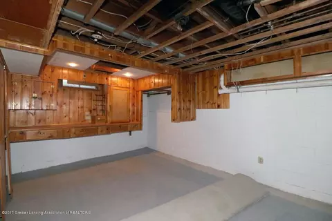 2309 E Libbie, Lansing, MI 48917 photo 18