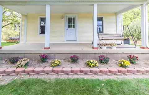 6580 W Cutler Rd, Dewitt, MI 48820 photo 4