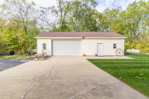 6580 W Cutler Rd, Dewitt, MI 48820 photo 13