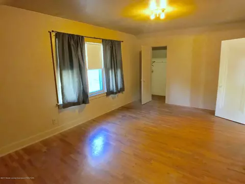 208 E Dwight St, Lansing, MI 48906 photo 12