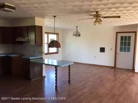 2586 E Hyde Rd, Saint Johns, MI 48879 photo 6