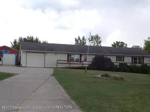 2586 E Hyde Rd, Saint Johns, MI 48879 photo 1