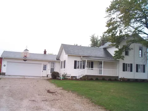 4554 E Taft, Saint Johns, MI 48879 photo 2