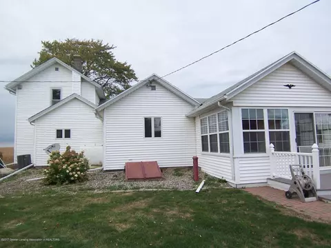 4554 E Taft, Saint Johns, MI 48879 photo 6