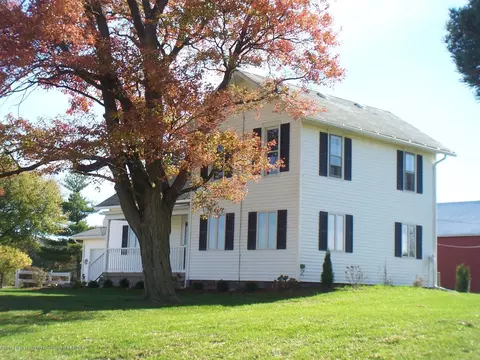 4554 E Taft, Saint Johns, MI 48879 photo 1