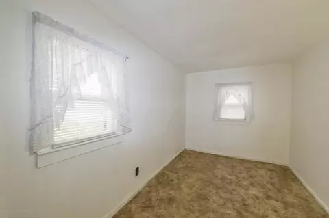 16931 Cedar St, Lansing, MI 48906 photo 15