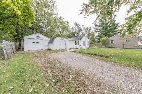 16931 Cedar St, Lansing, MI 48906 photo 26