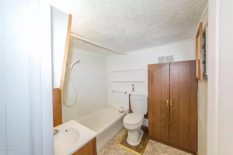 16931 Cedar St, Lansing, MI 48906 photo 12