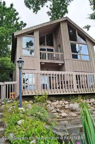 6257 W Reynolds Rd, Haslett, MI 48840 photo 1
