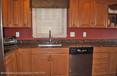 6257 W Reynolds Rd, Haslett, MI 48840 photo 12