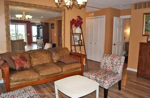6257 W Reynolds Rd, Haslett, MI 48840 photo 7