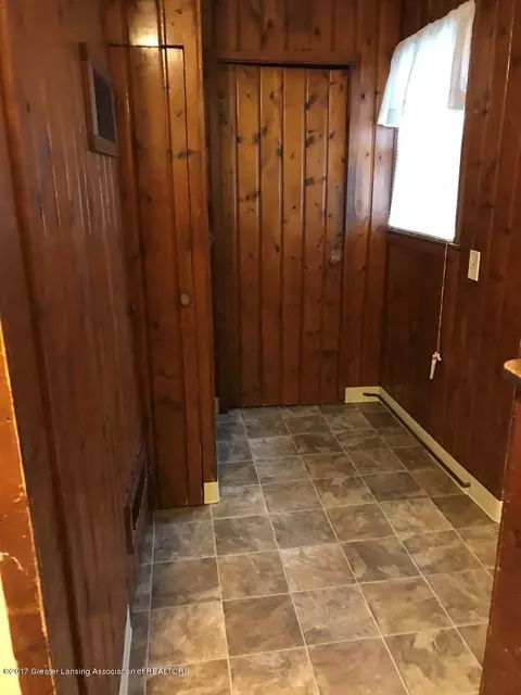 5289 Clark Rd, Bath, MI 48808 photo 6