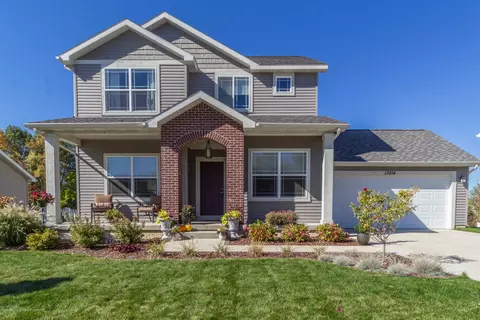 13814 Myrtle Dr, Dewitt, MI 48820 photo 1