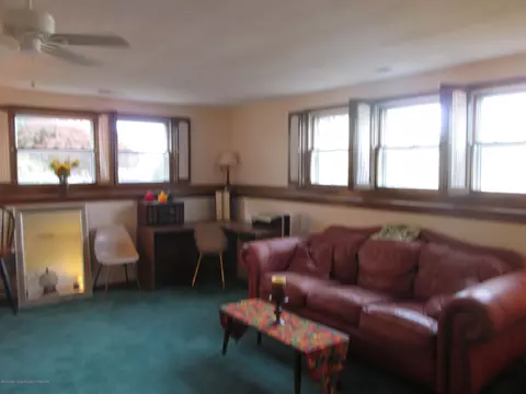 514 E Riv, Grand Ledge, MI 48837 photo 27