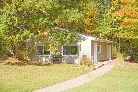 7818 W Lovejoy Rd, Perry, MI 48872 photo 4