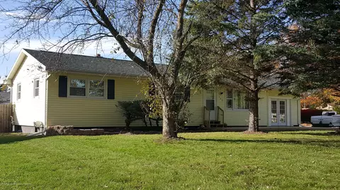 362 Third St, Sunfield, MI 48890 photo 2