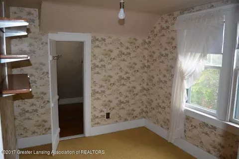 511 Crestview Ave, Lansing, MI 48910 photo 5