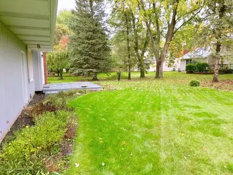 2065 Sheldrake Ave, Okemos, MI 48864 photo 28