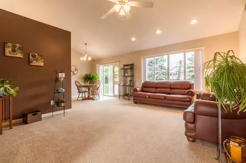 5887 Westover Dr, Bath, MI 48808 photo 12