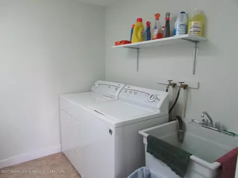 226 E Ash St, Mason, MI 48854 photo 16