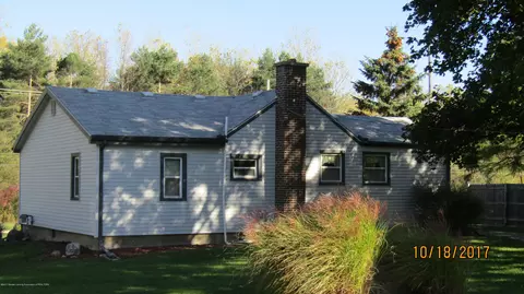 2208 E Cavanaugh Rd, Lansing, MI 48910 photo 2