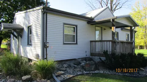 2208 E Cavanaugh Rd, Lansing, MI 48910 photo 1