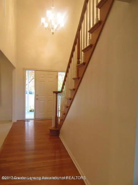 5548 Silverleaf Ct, Haslett, MI 48840 photo 10