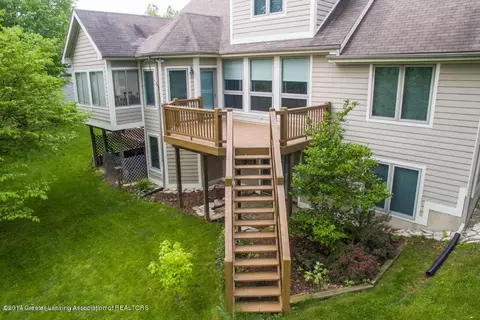 5548 Silverleaf Ct, Haslett, MI 48840 photo 7