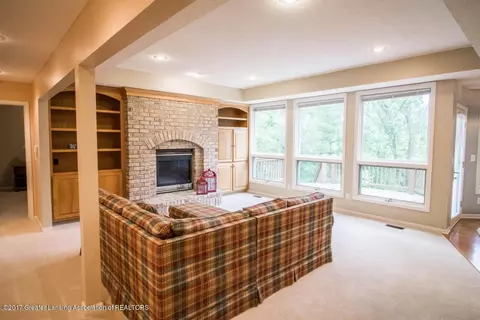 5548 Silverleaf Ct, Haslett, MI 48840 photo 29