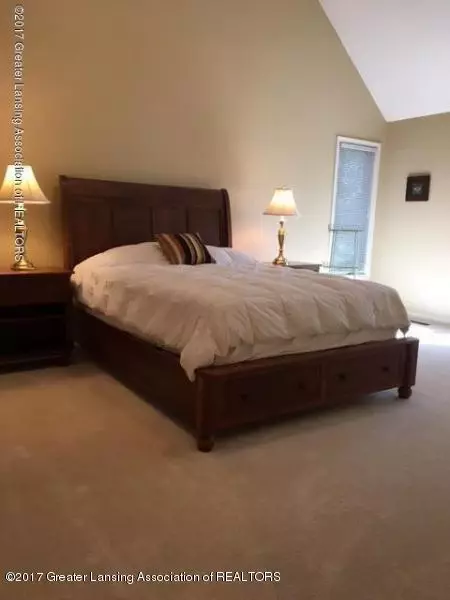 5548 Silverleaf Ct, Haslett, MI 48840 photo 38