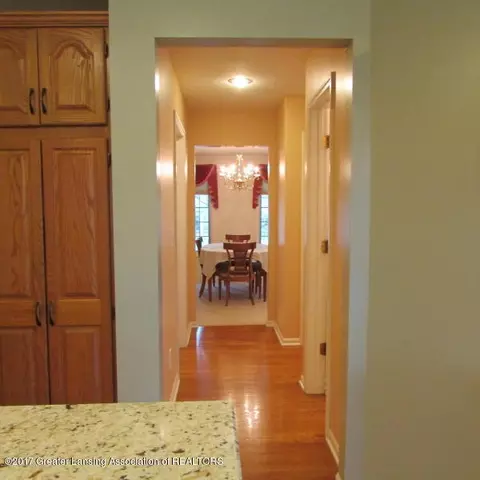5548 Silverleaf Ct, Haslett, MI 48840 photo 24